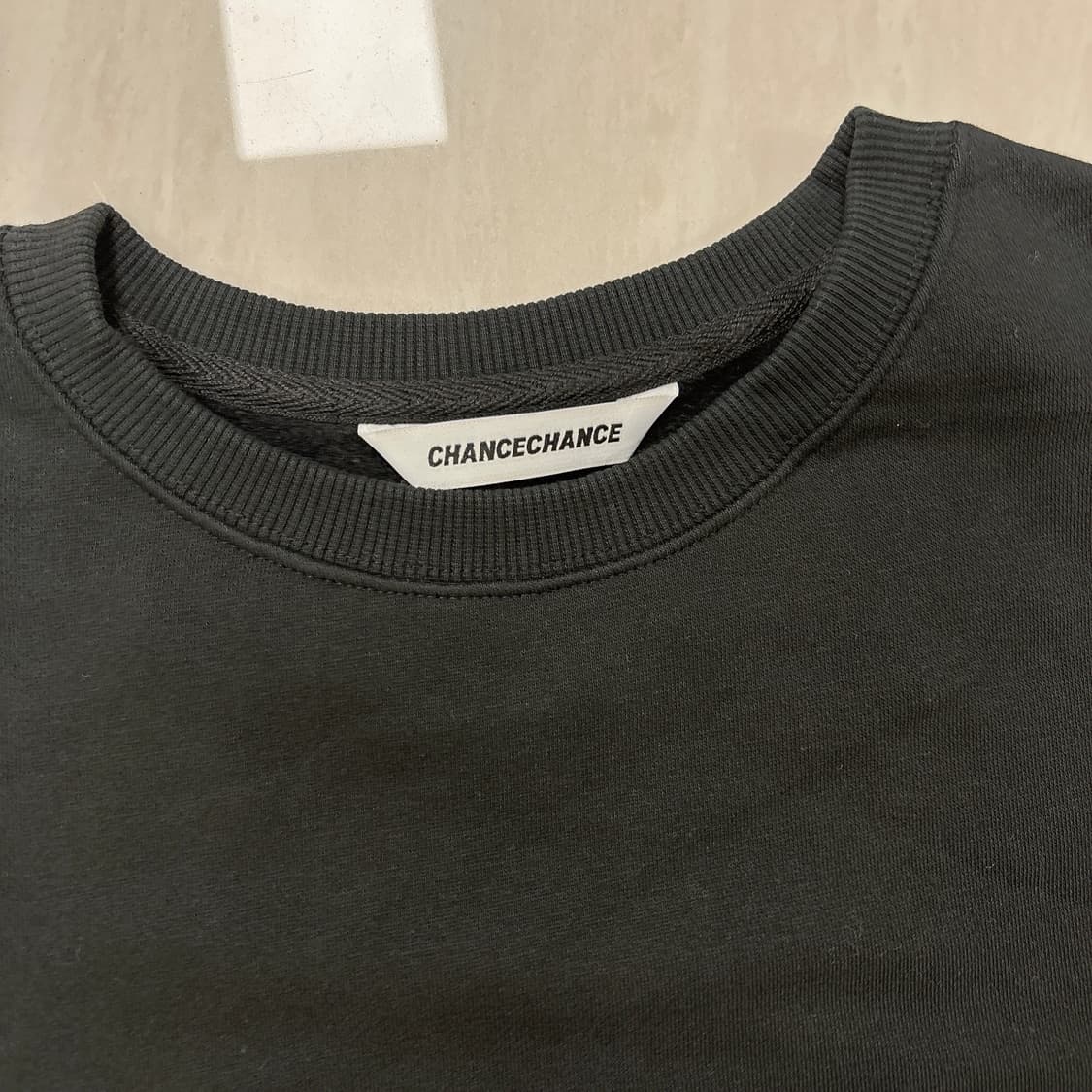 새제품 챈스챈스 기모 맨투맨 s 상품이미지3