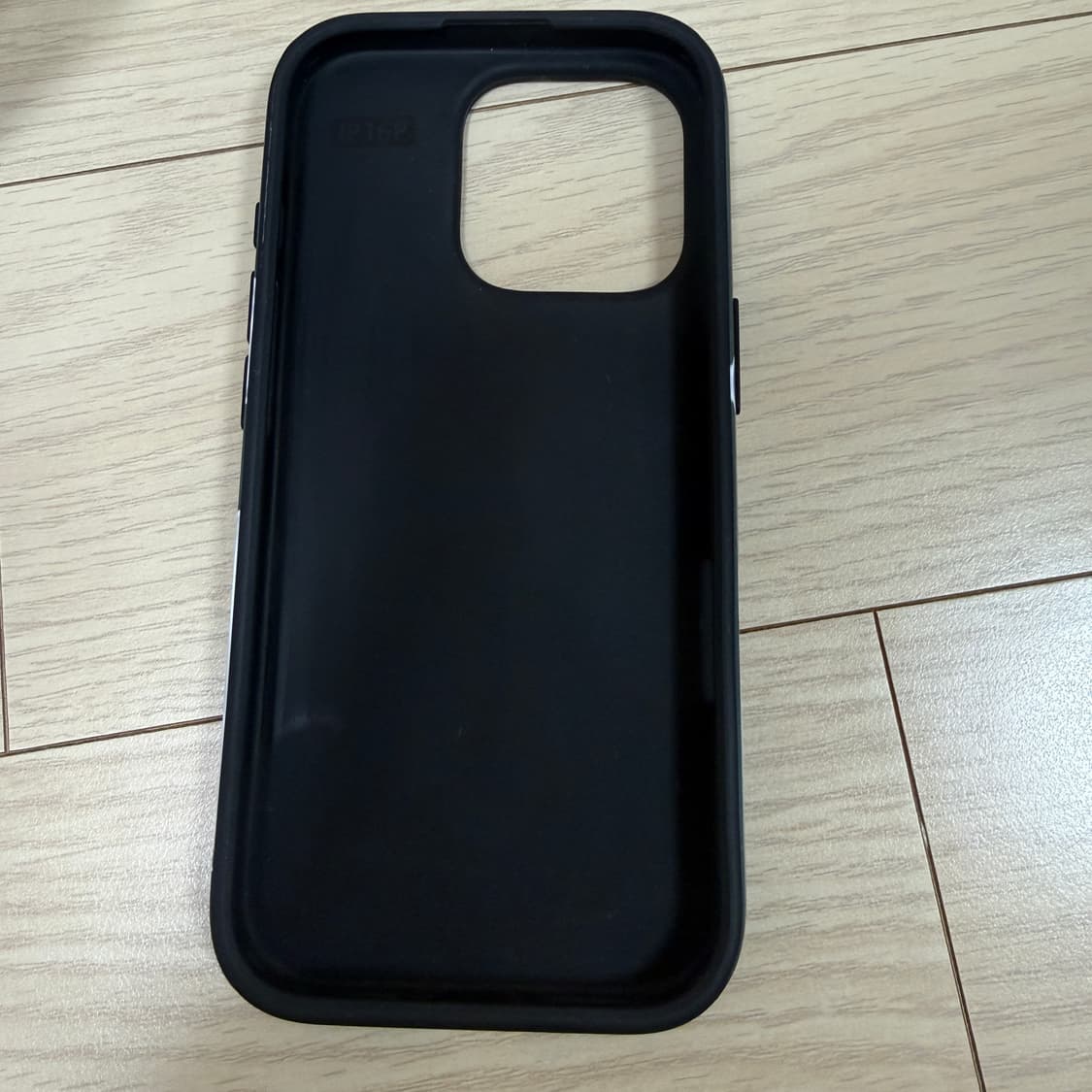 럭키딥 아이폰 16프로 케이스 상품이미지2