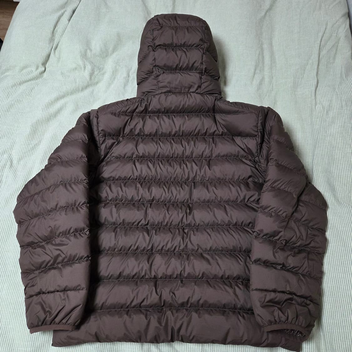 무신사스탠다드 시티 레저 후디드 라이트 다운 재킷 브라운 L / 패딩 상품이미지6