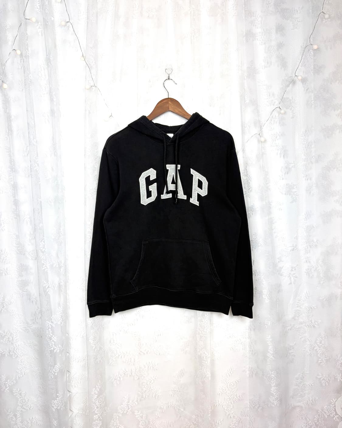 GAP Black Pullover Hoodie 상품이미지1