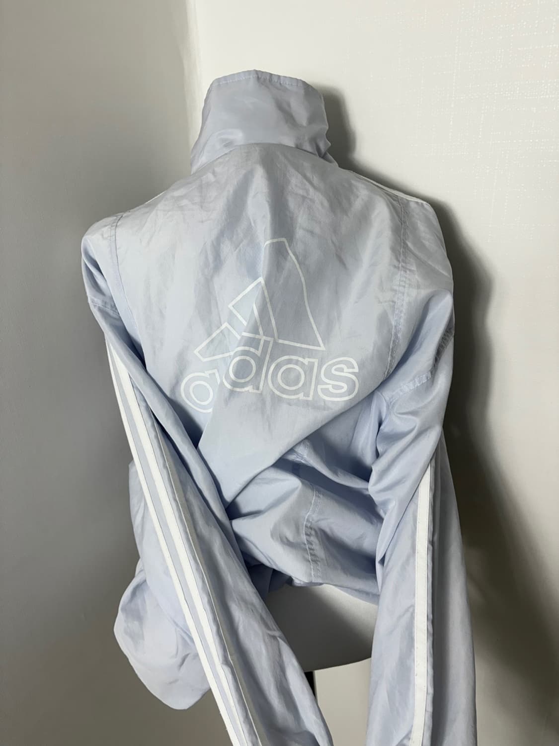 아디다스 하늘 올드 바람막이 상품이미지2