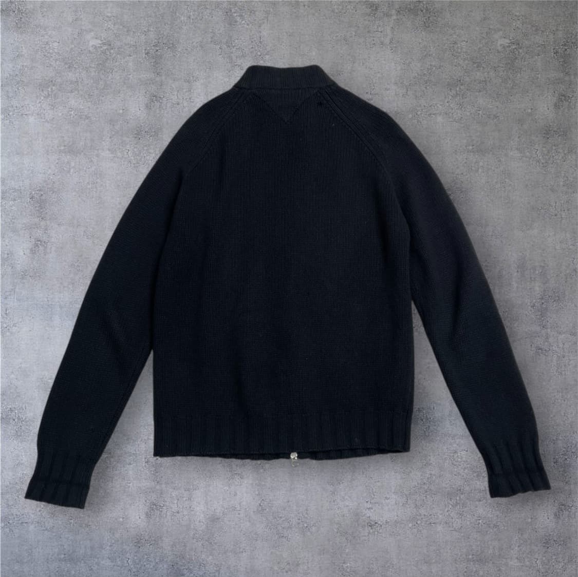 타미힐피거 블랙 캐시미어 혼방 케이블 니트 집업 M 상품이미지8