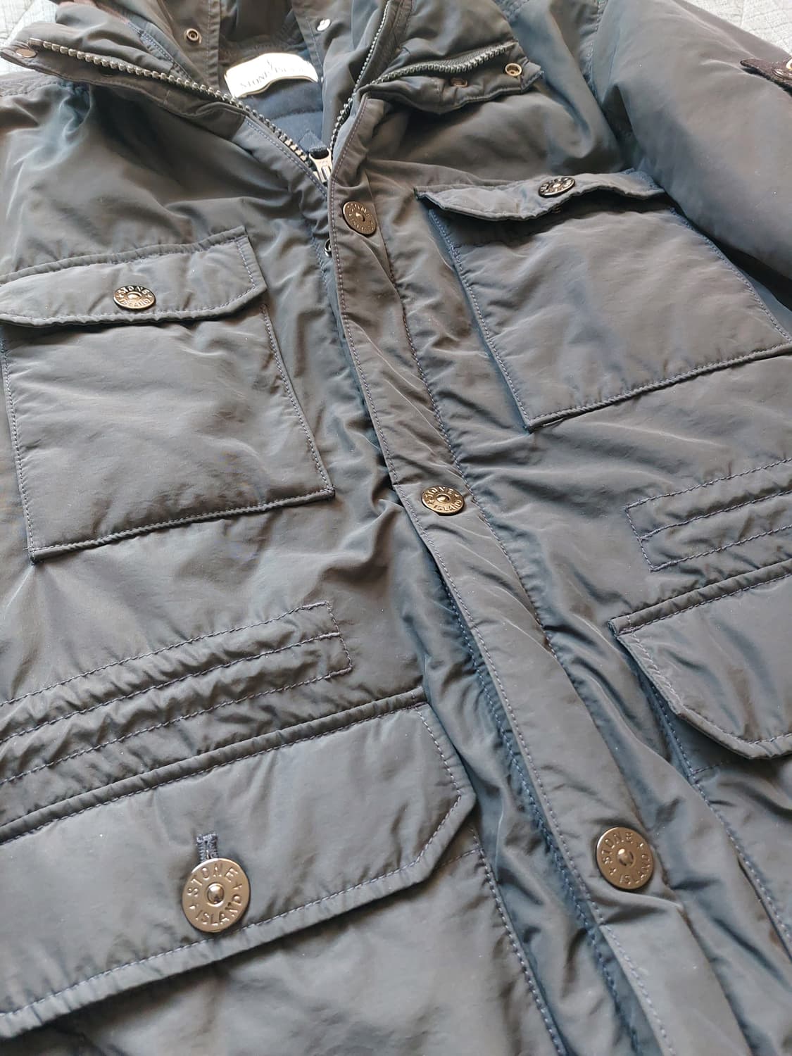 (택포)스톤아일랜드 마이크로랩스 다운패딩 M사이즈 상품이미지6