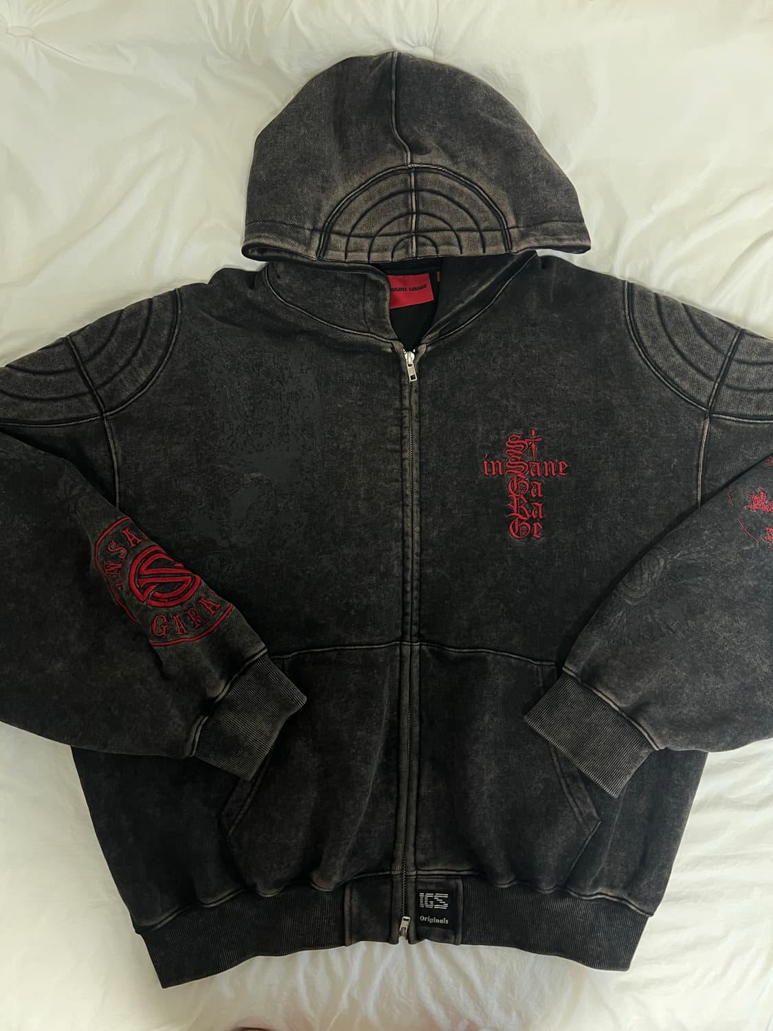 인세인개러지 패디드 숄더 후드집업 상품이미지1