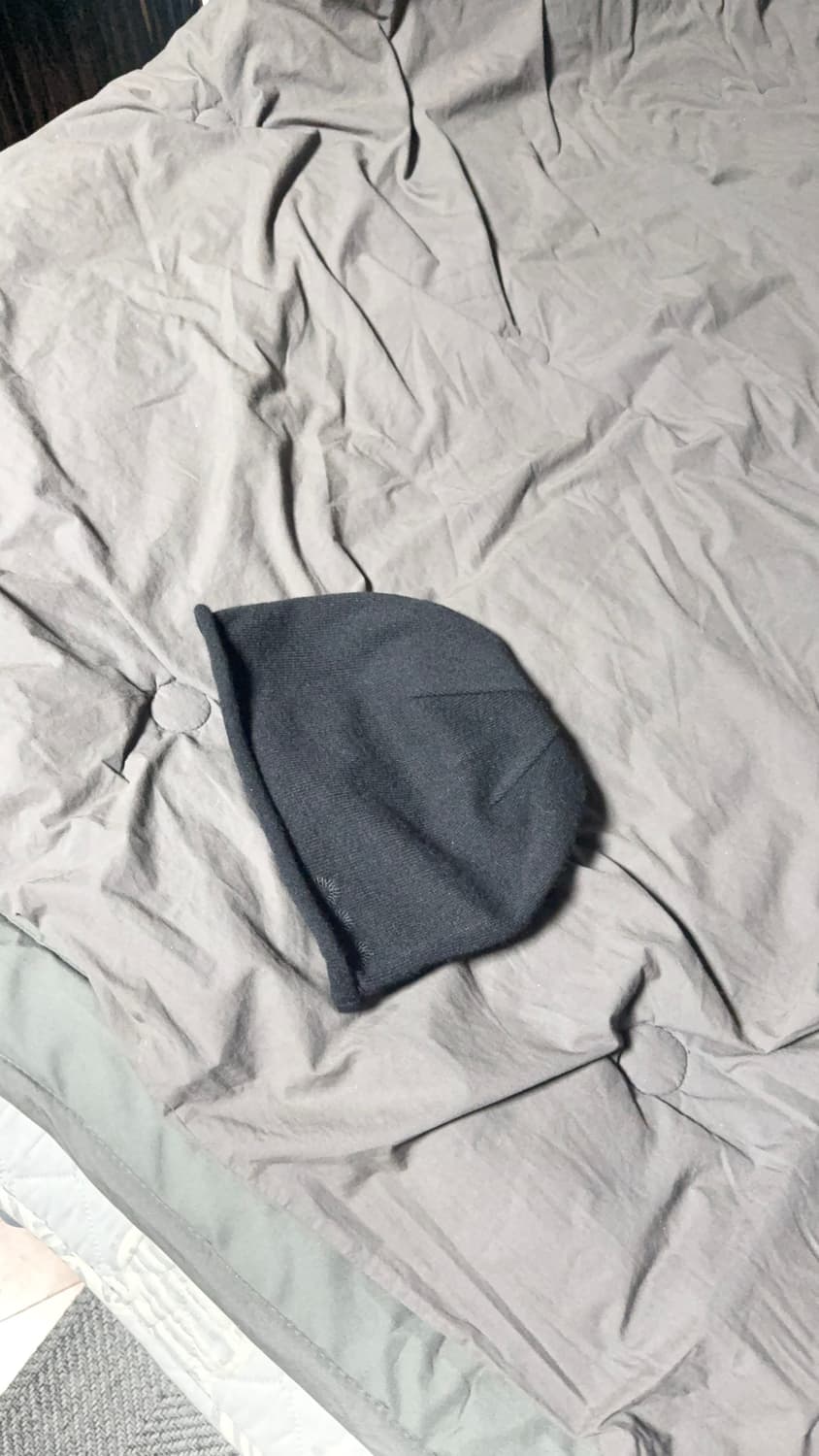 999휴머니티 블랙비니 판매합니다 상품이미지4