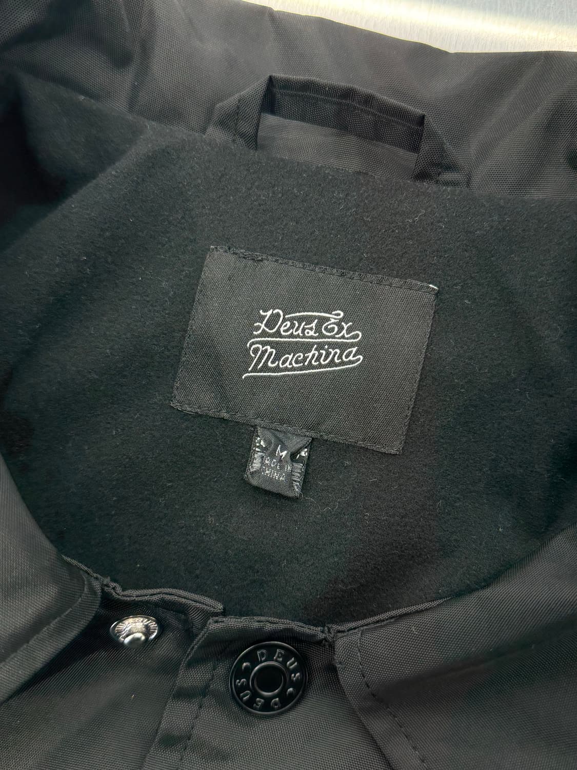데우스 엑스 마키나 서울 어드레스 블랙 코치 자켓 상품이미지7