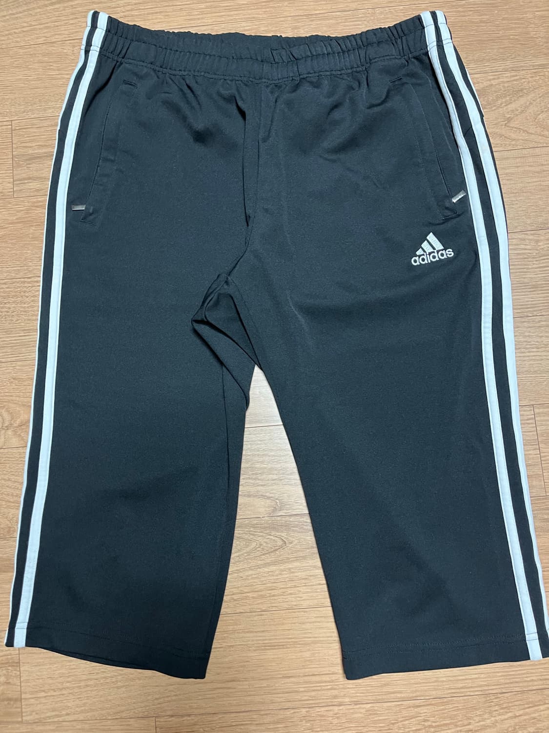 아디다스 반바지 상품이미지1