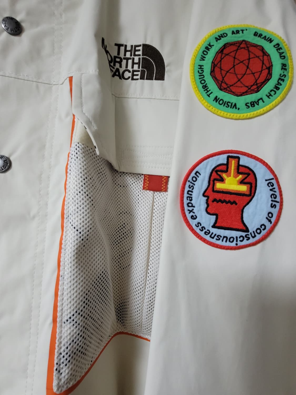 노스페이스 x 브레인데드 오버사이즈 마운틴 코트[정품] 상품이미지2