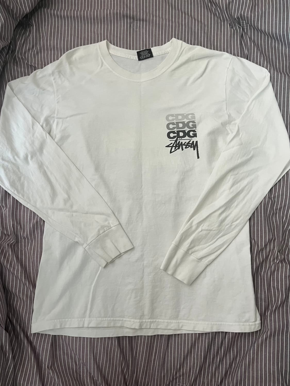 (M)스투시 x 꼼데가르송 닷 롱슬리브 화이트 상품이미지1