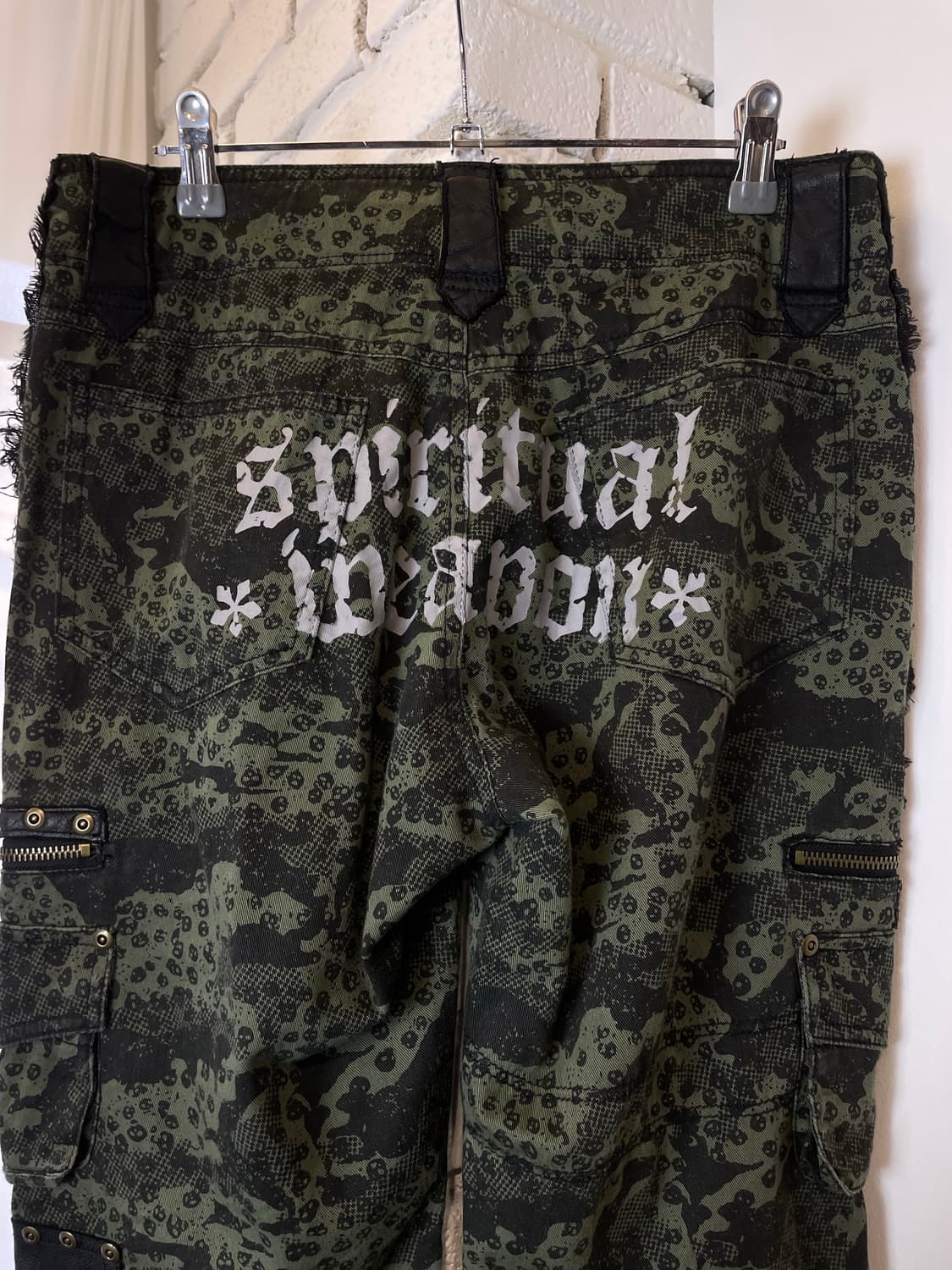 ALGONQUINS 펑크 스컬 해골 카모 카키 팬츠 상품이미지4