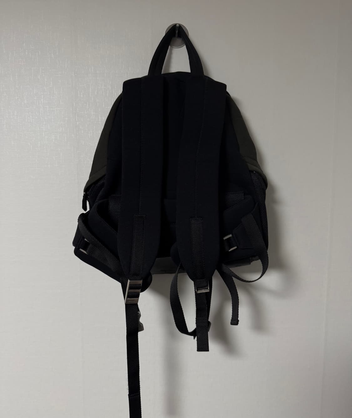 프라다 스포츠 유틸리티 레더 나일론 백팩 상품이미지2