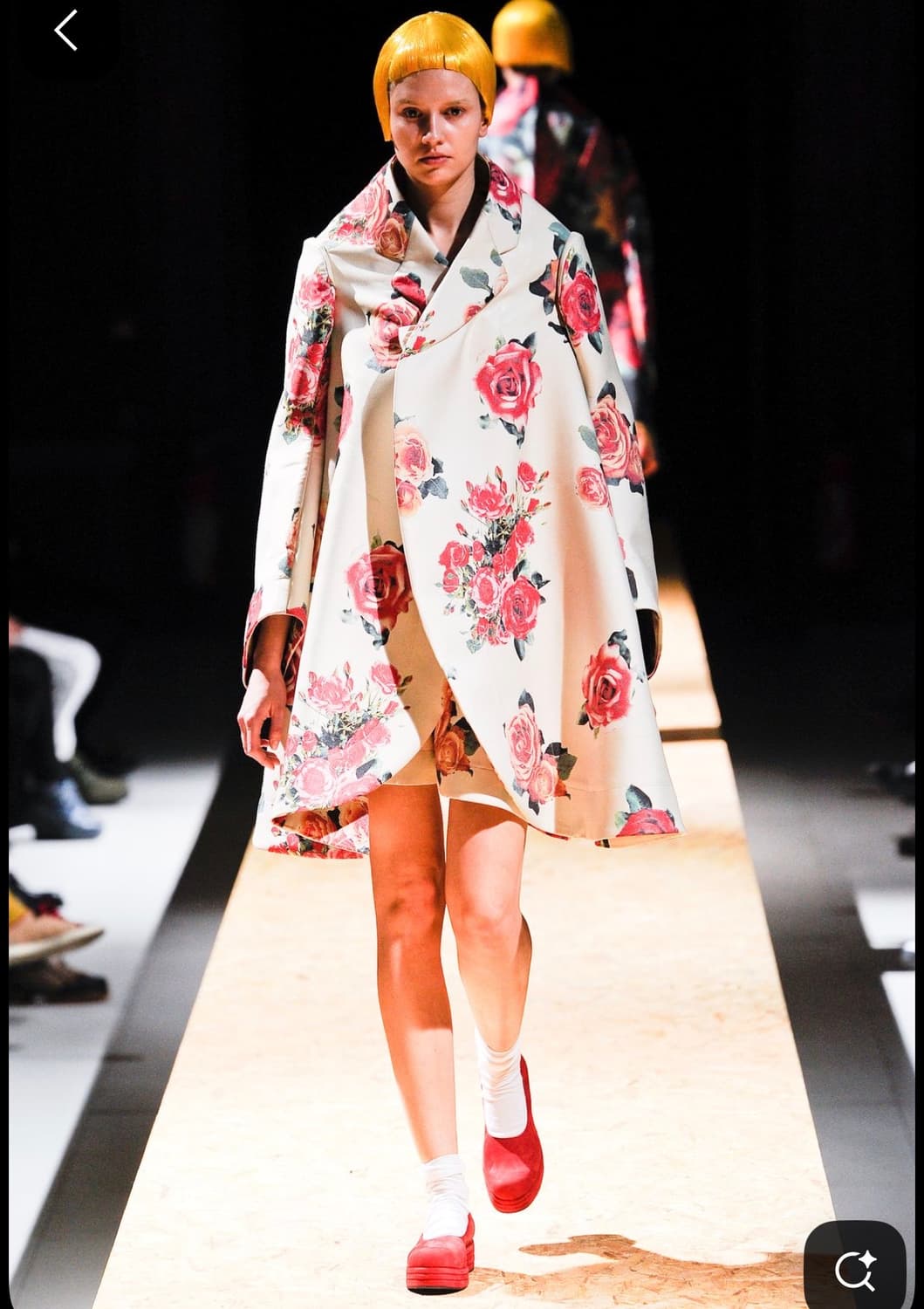 새상품 꼼데가르송 꼼꼼라인 로즈 코트 S 22FW 상품이미지8