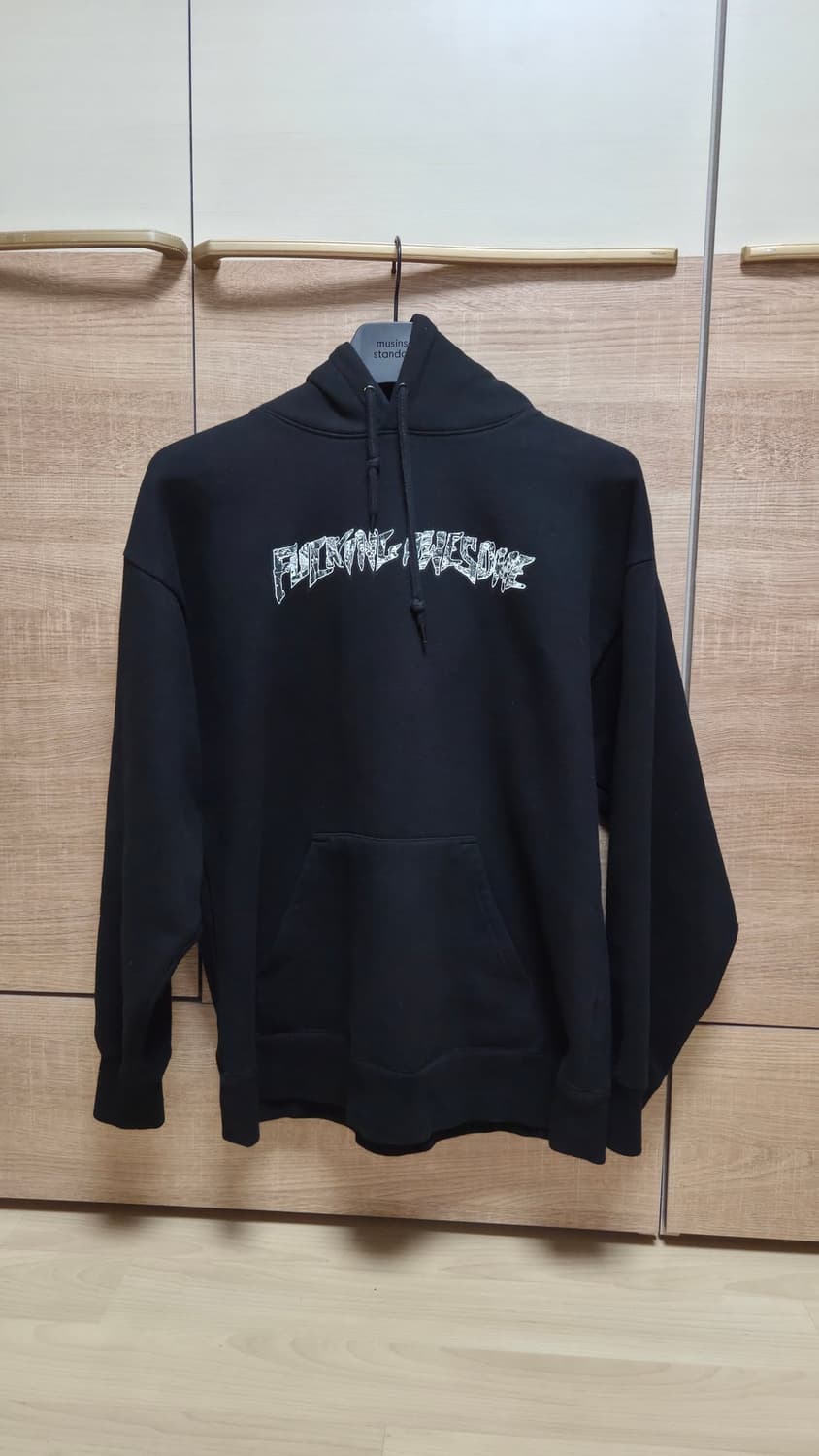 퍼킹어썸 ACUPUNCTURE STAMP HOODIE BLACK 상품이미지2