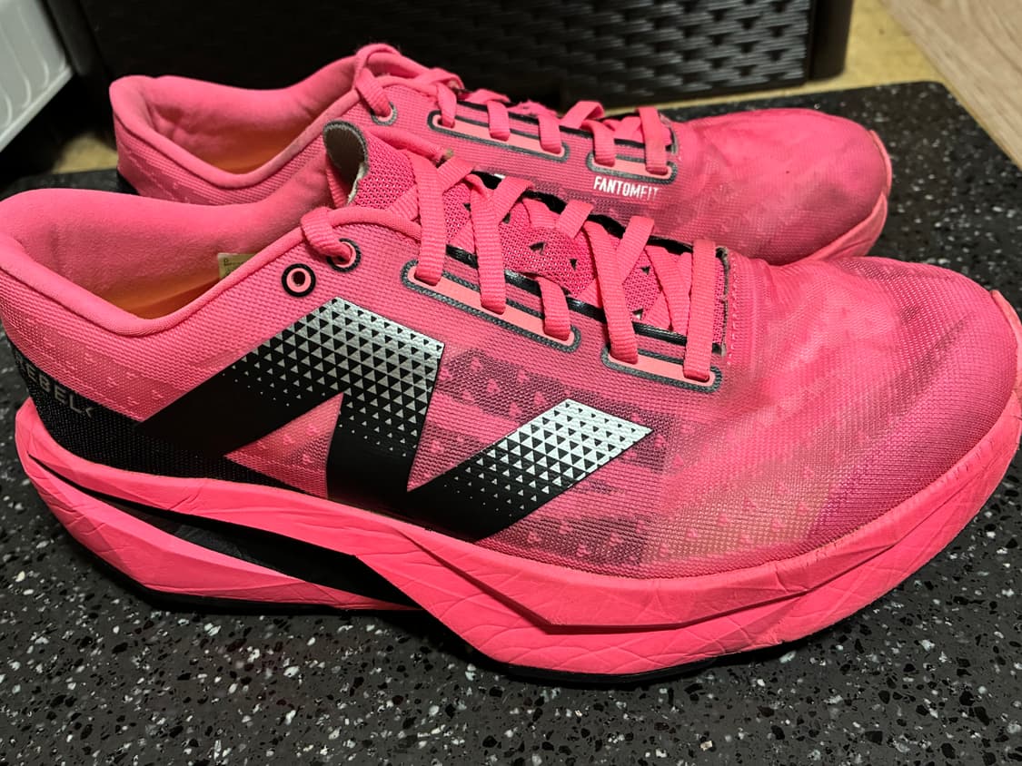 뉴발란스 퓨어셀 레벨 v4 울트라 핑크 블랙 - D 스탠다드 (265) 상품이미지2