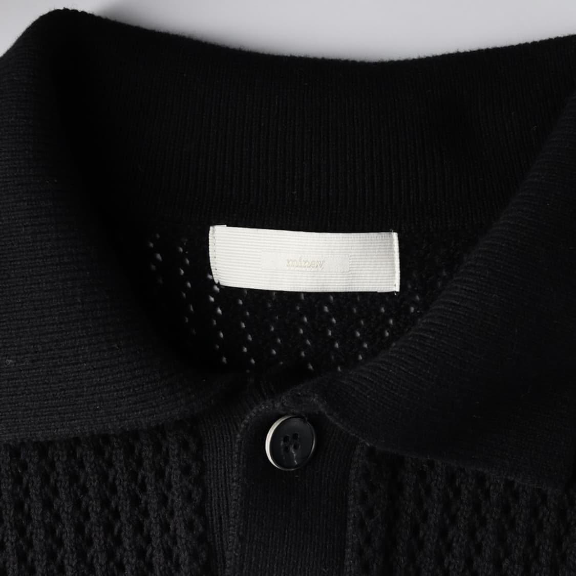 미나브 퓨어코튼 펀칭 카라 니트 블랙 XL 상품이미지5