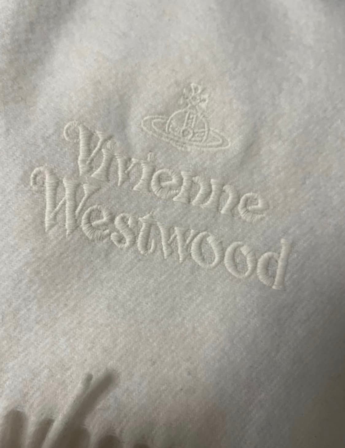 비비안웨스트우드 울 머플러 화이트 상품이미지1