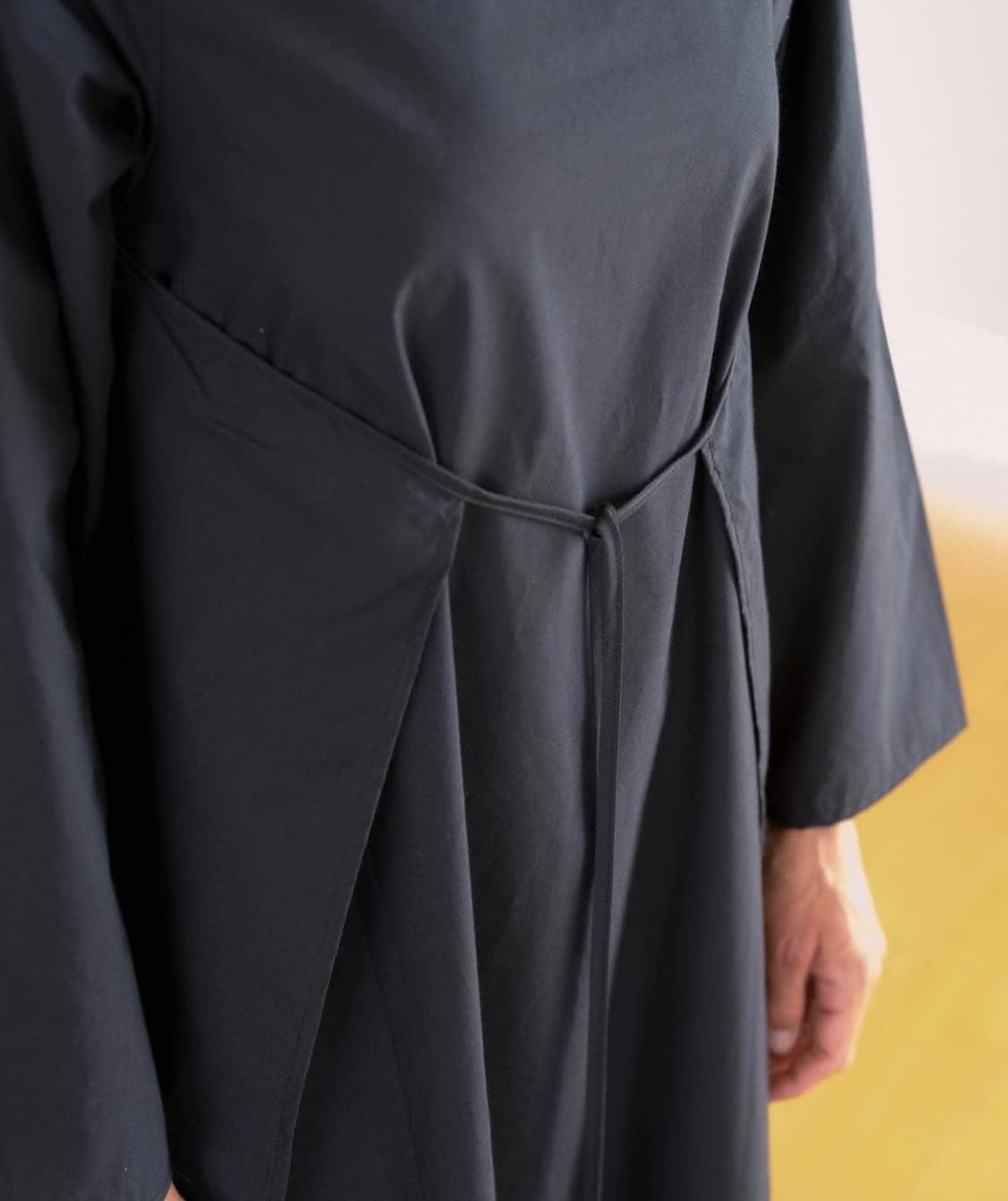 (XS,S,M) 베이스레인지 Decti 롱슬리브 드레스 블랙 상품이미지4