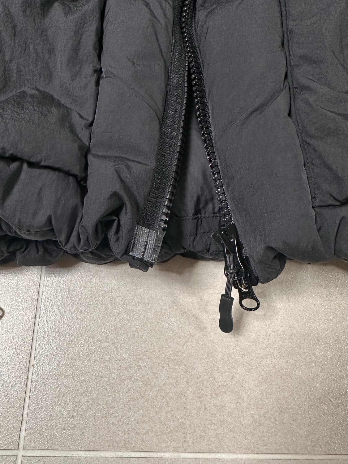 언어펙티드 21fw 푸퍼 구스다운 점퍼 L 상품이미지3