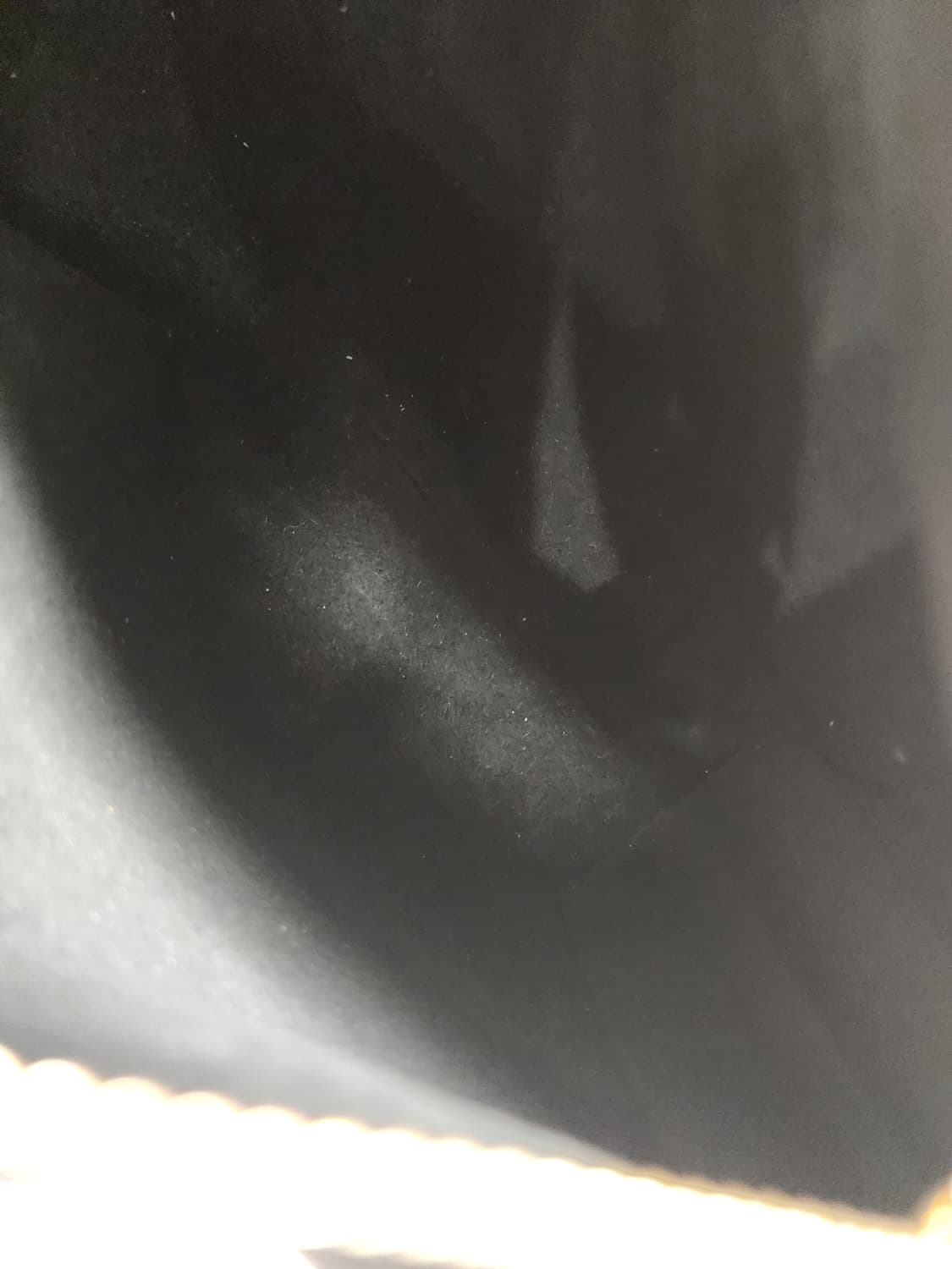 루이비통 블랙 카프스킨 사이드 트렁크 PM M23817 상품이미지5