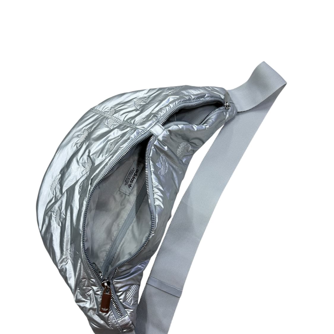 아디다스 퍼피 새틴 오버사이즈 웨이스트백 힙색 가방 메탈릭 실버 상품이미지3