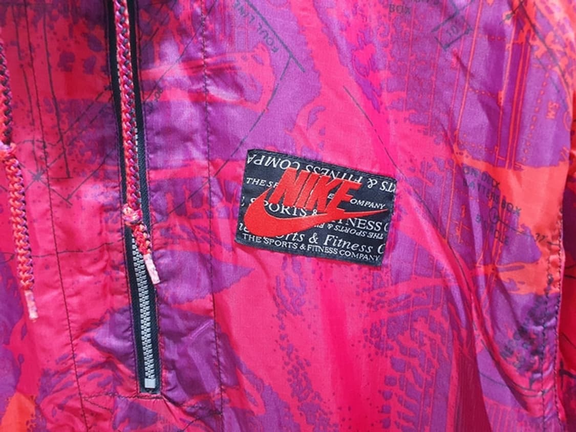 NIKE 올드스쿨 아노락 바람막이 (WOMAN FREE) 상품이미지4