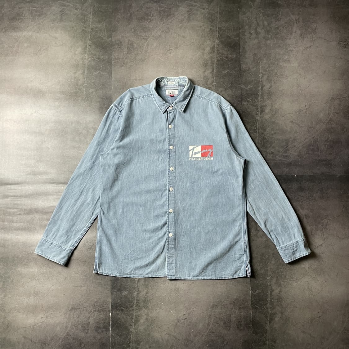 TOMMY HILFIGER 토미힐피거 빈티지 코튼 데님 셔츠 A00607 상품이미지1