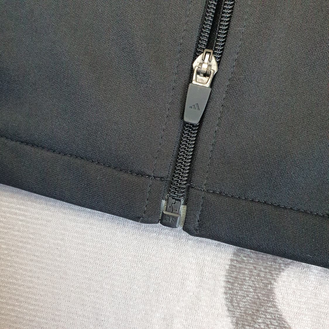 아디다스 마샬아츠 간절기 집업져지 남자95~100 상품이미지4