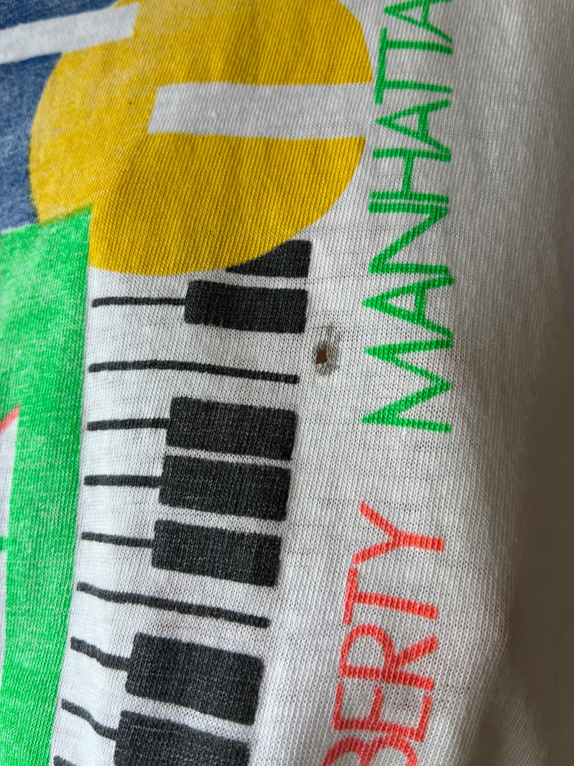 90s Vintage NEW YORK Graphic Tee  상품이미지4