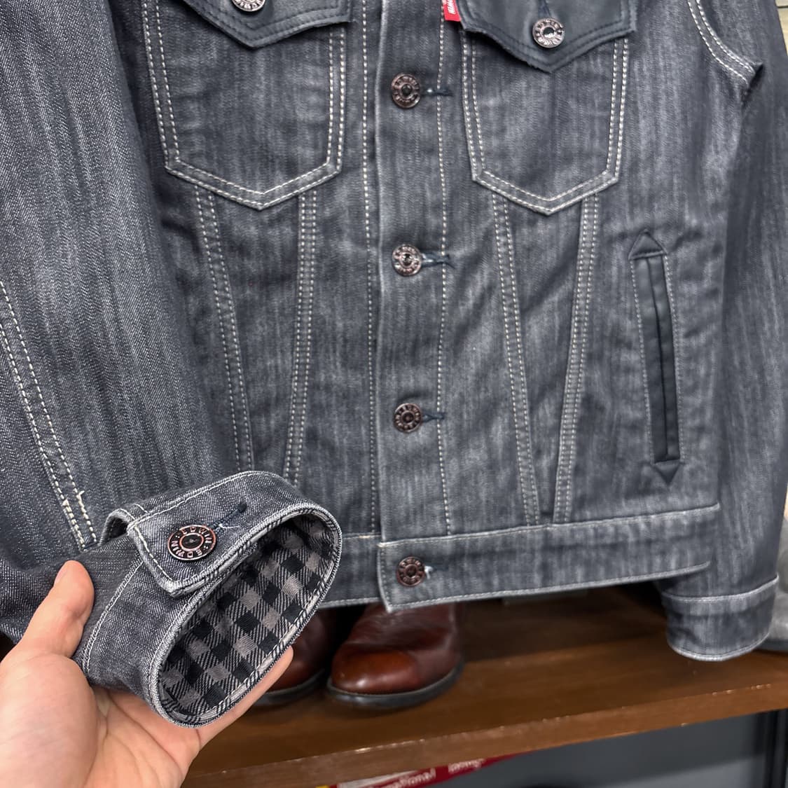 에드윈 Edge Wild Fire 워시드블랙 데님 트러커 자켓 N1090 상품이미지4