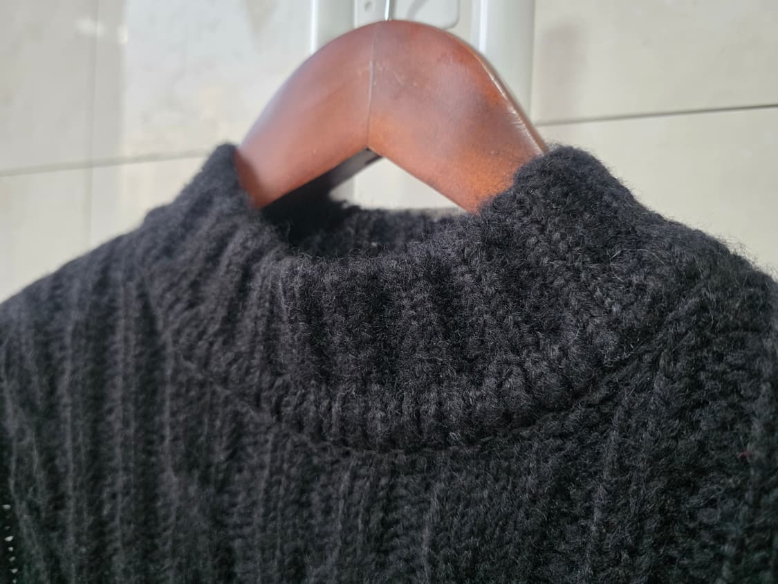 블랙 반팔니트 상품이미지2