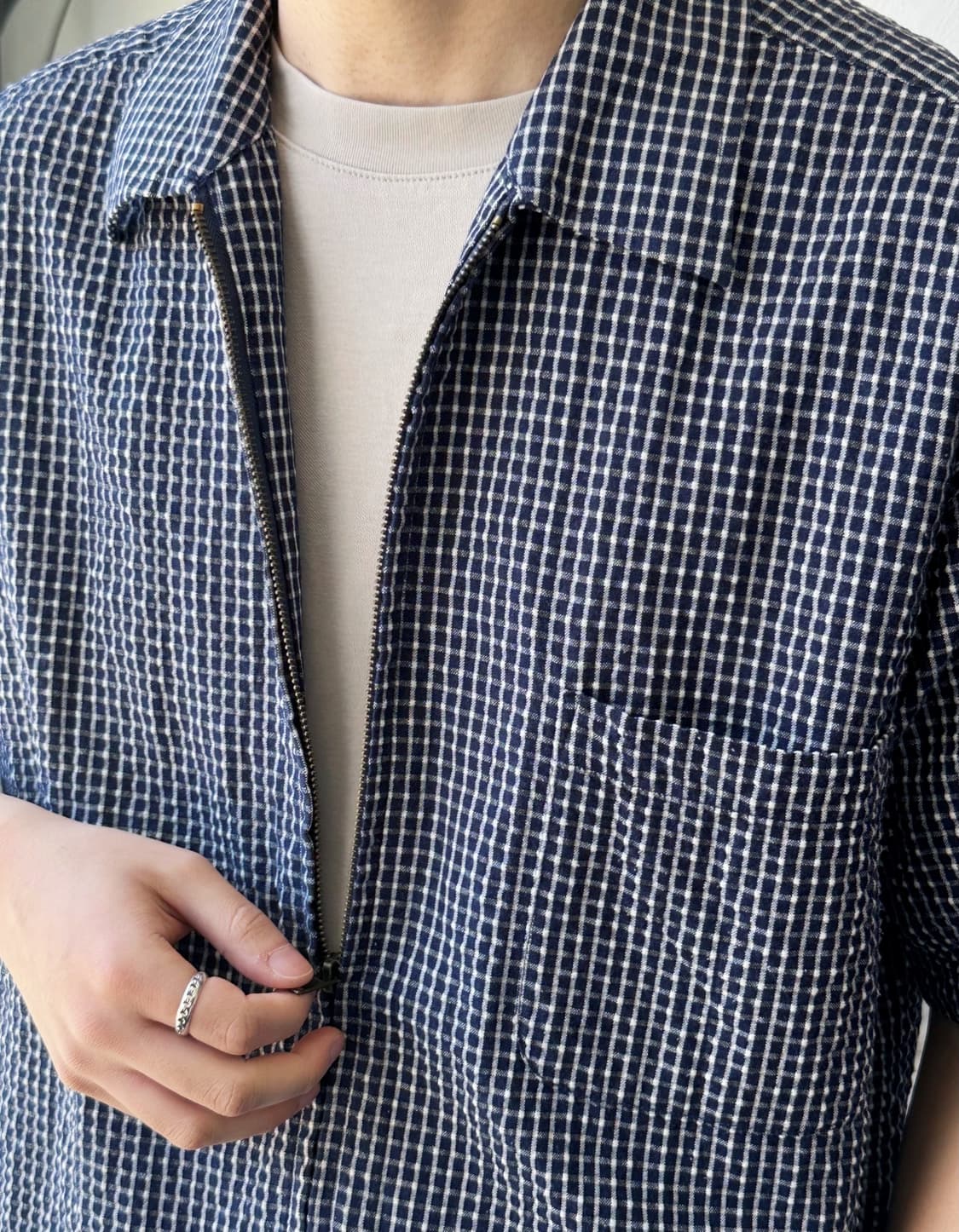 Natural sucker fabric zip shirt 상품이미지7