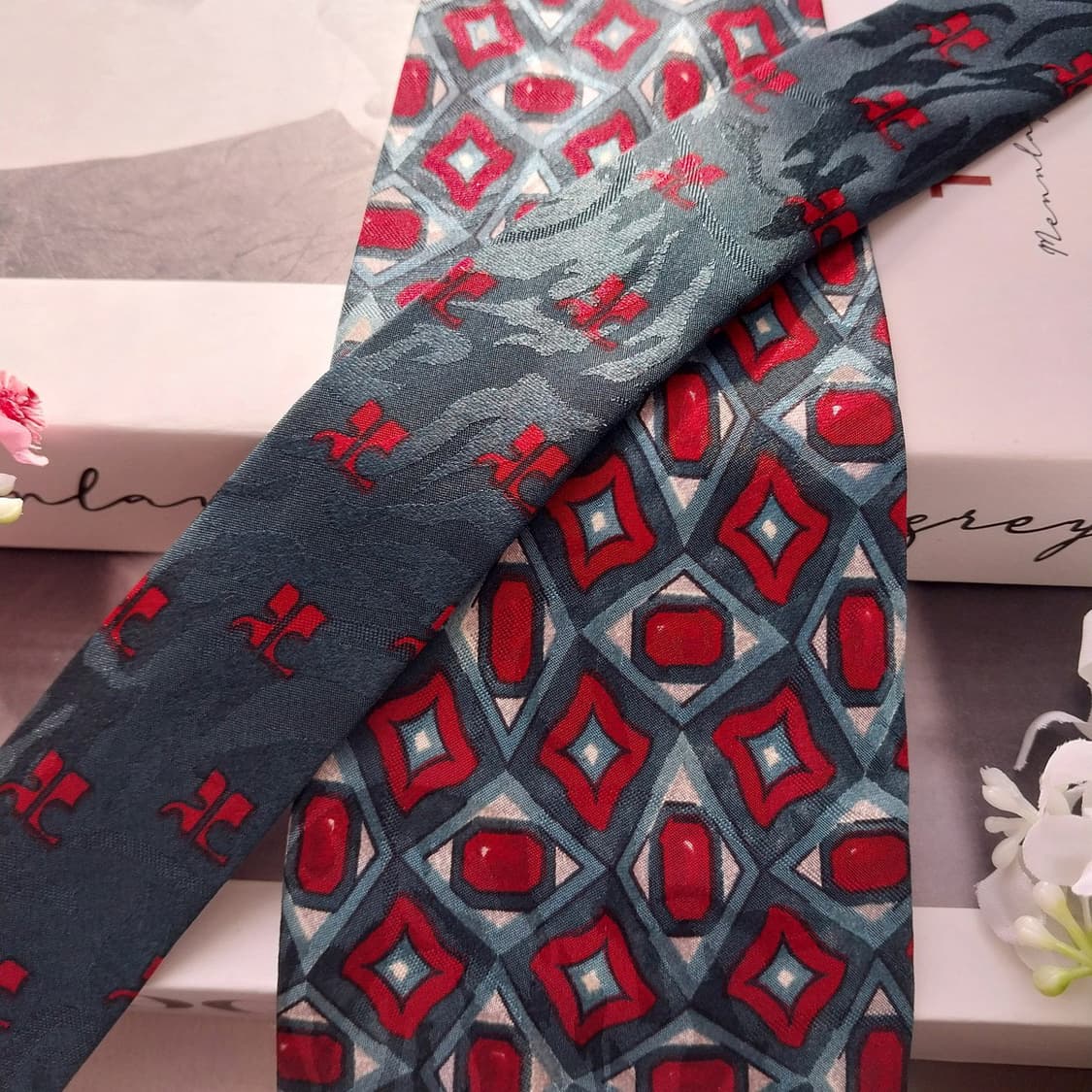 꾸레쥬 실크 그린 기하 패턴 넥타이 9.1cm A+등급 K1928 상품이미지4