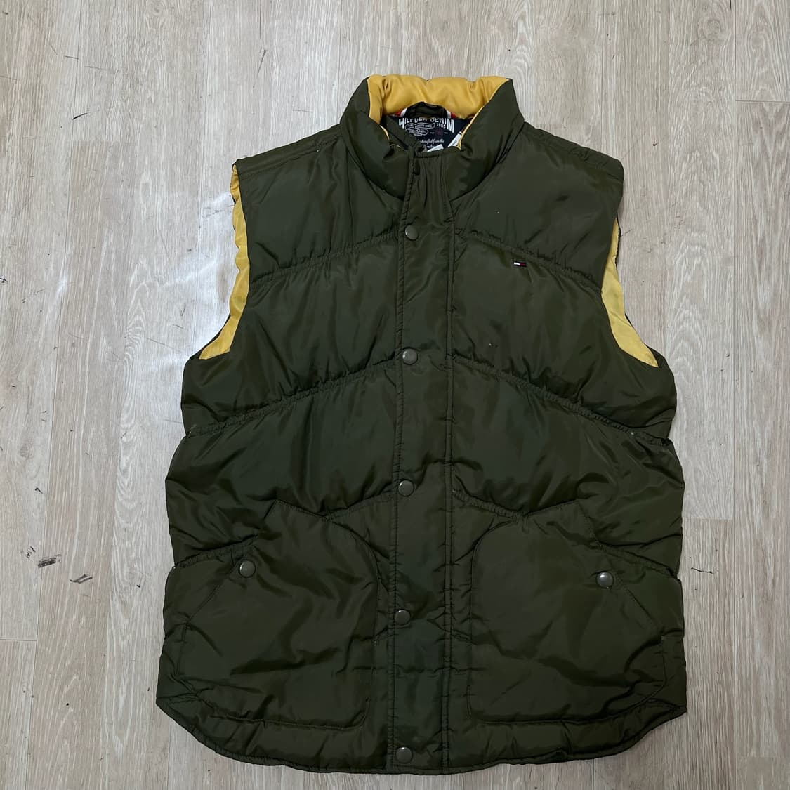 타미힐피거 남성 다운 카키 패딩조끼 L/100  상품이미지1
