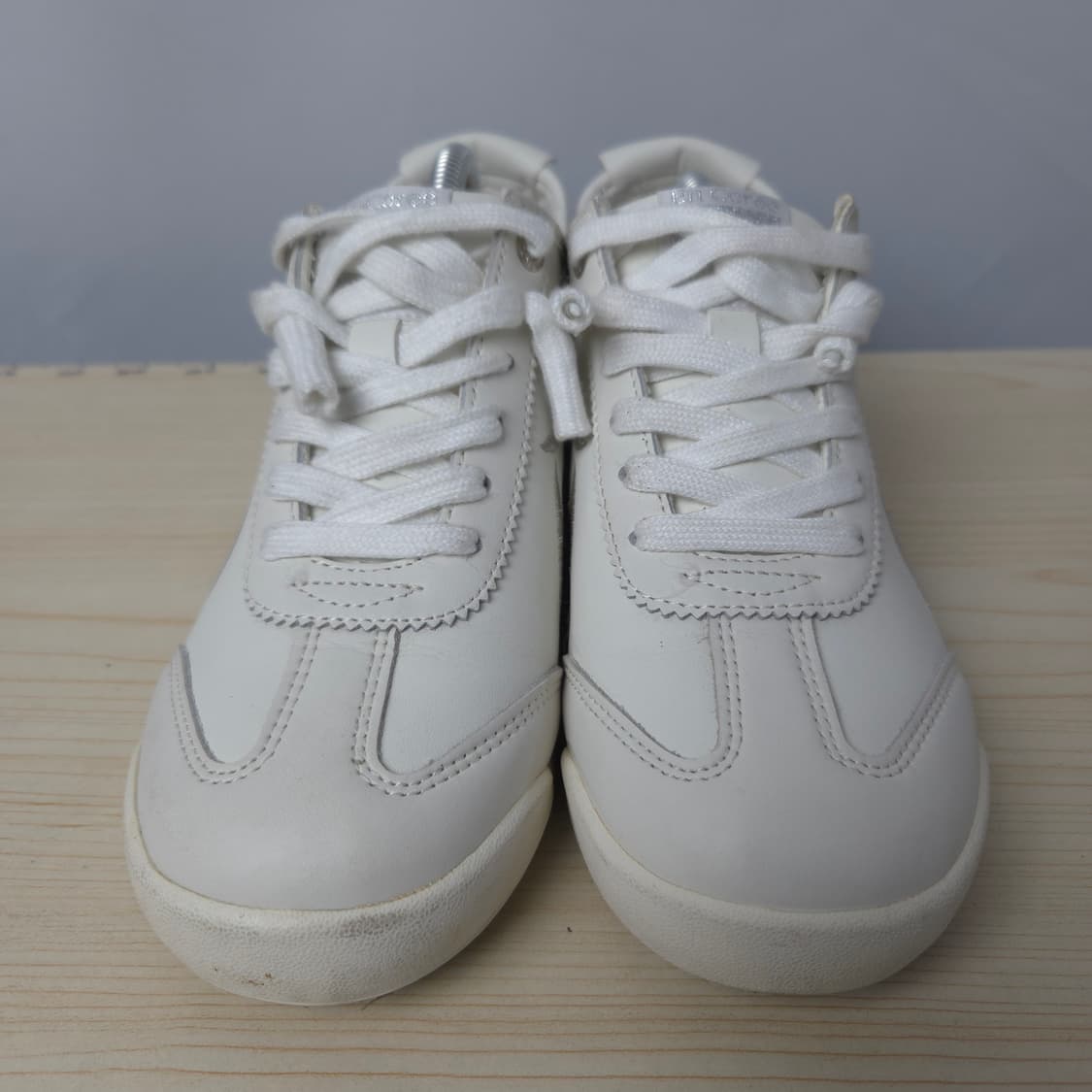 235 언코리 스노우 실버 스니커즈 운동화 상품이미지2