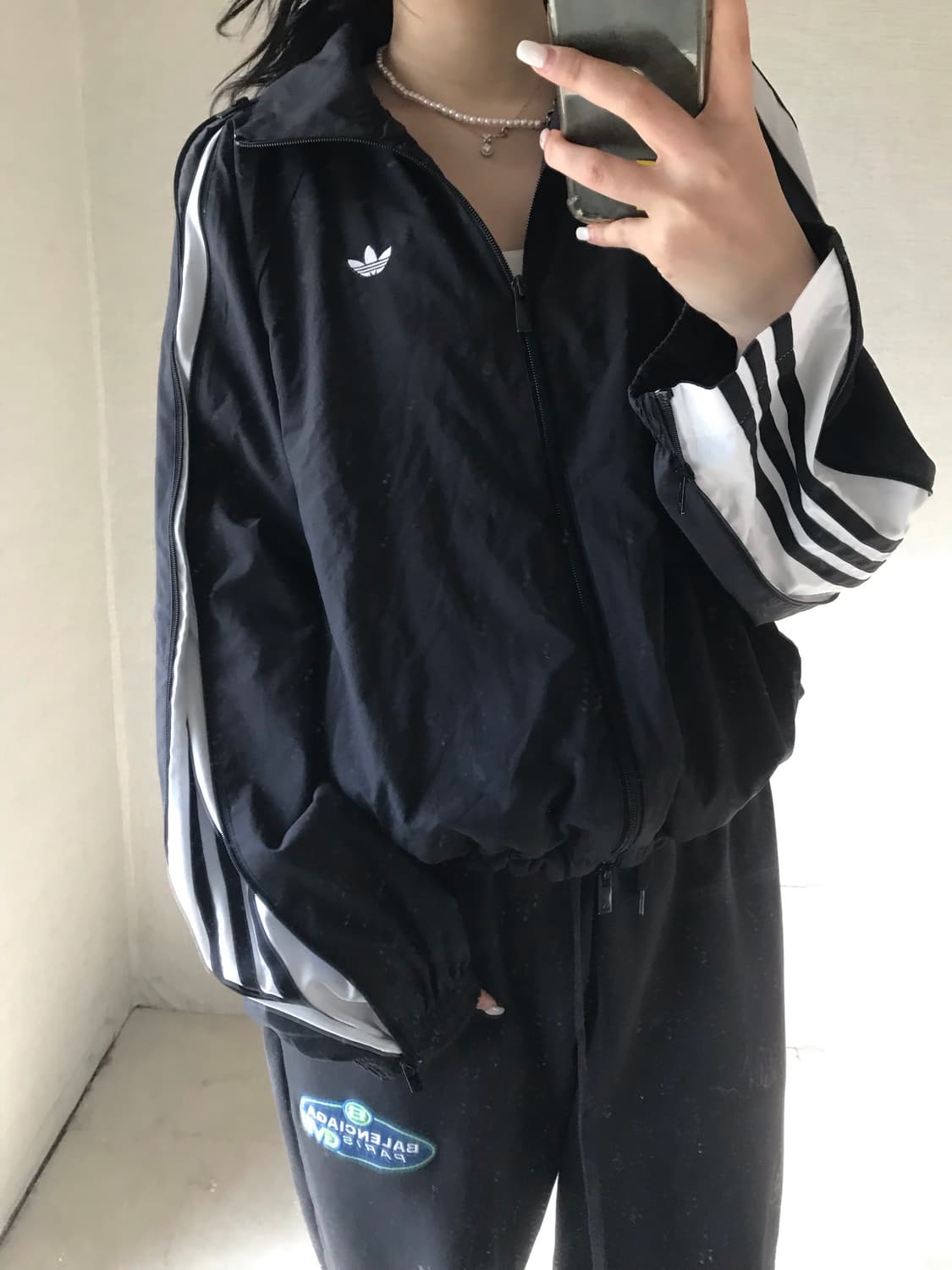 아디다스 지퍼디테일 바람막이 상품이미지3