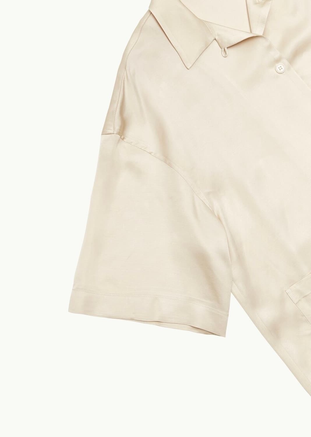 아모멘토 하프 슬리브 셔츠 상품이미지4