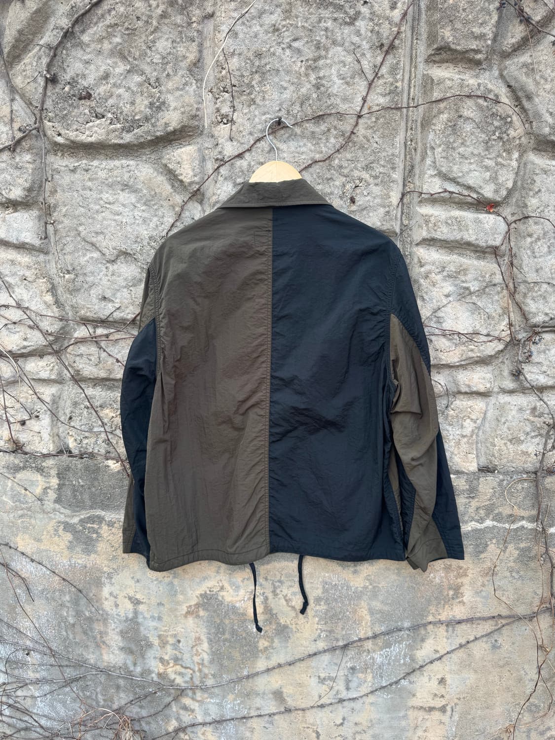 이스트로그 카키 블랙 투톤 바람막이 자켓 L 상품이미지2