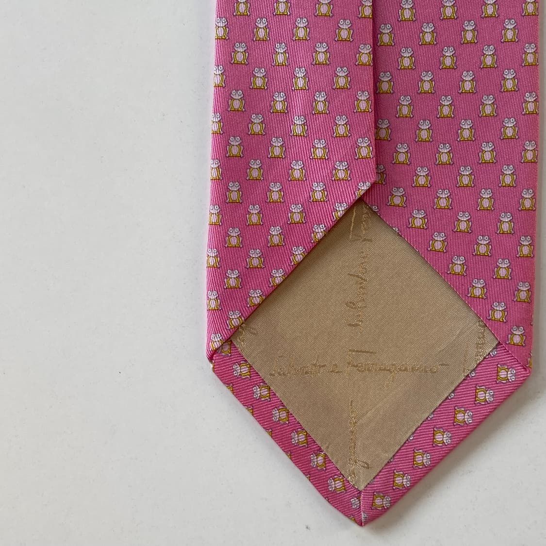 새상품급 페레가모(Ferragamo) 명품 정품 넥타이8.3cm 상품이미지7