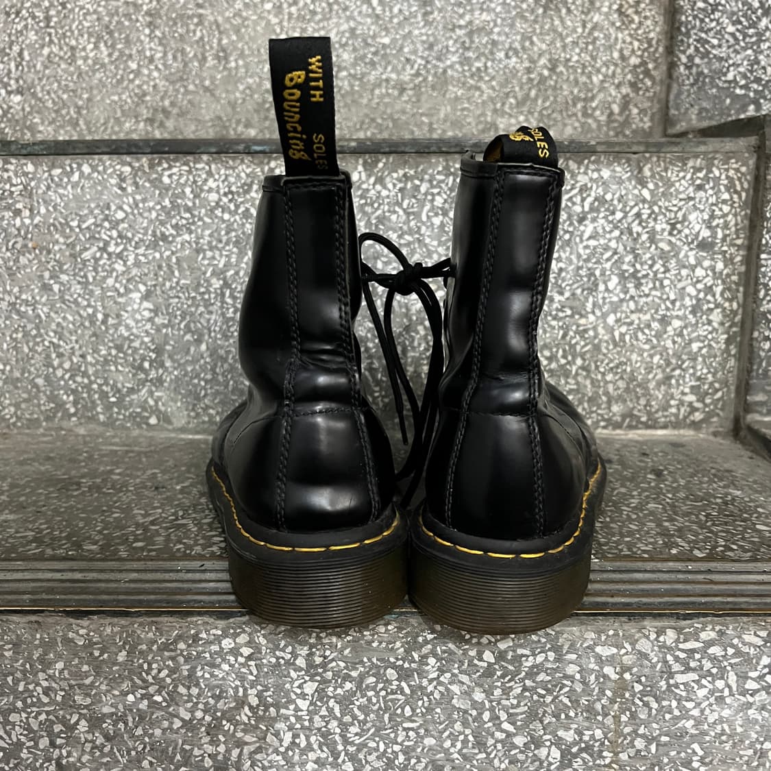 닥터마틴 1460 8홀 부츠 상품이미지3