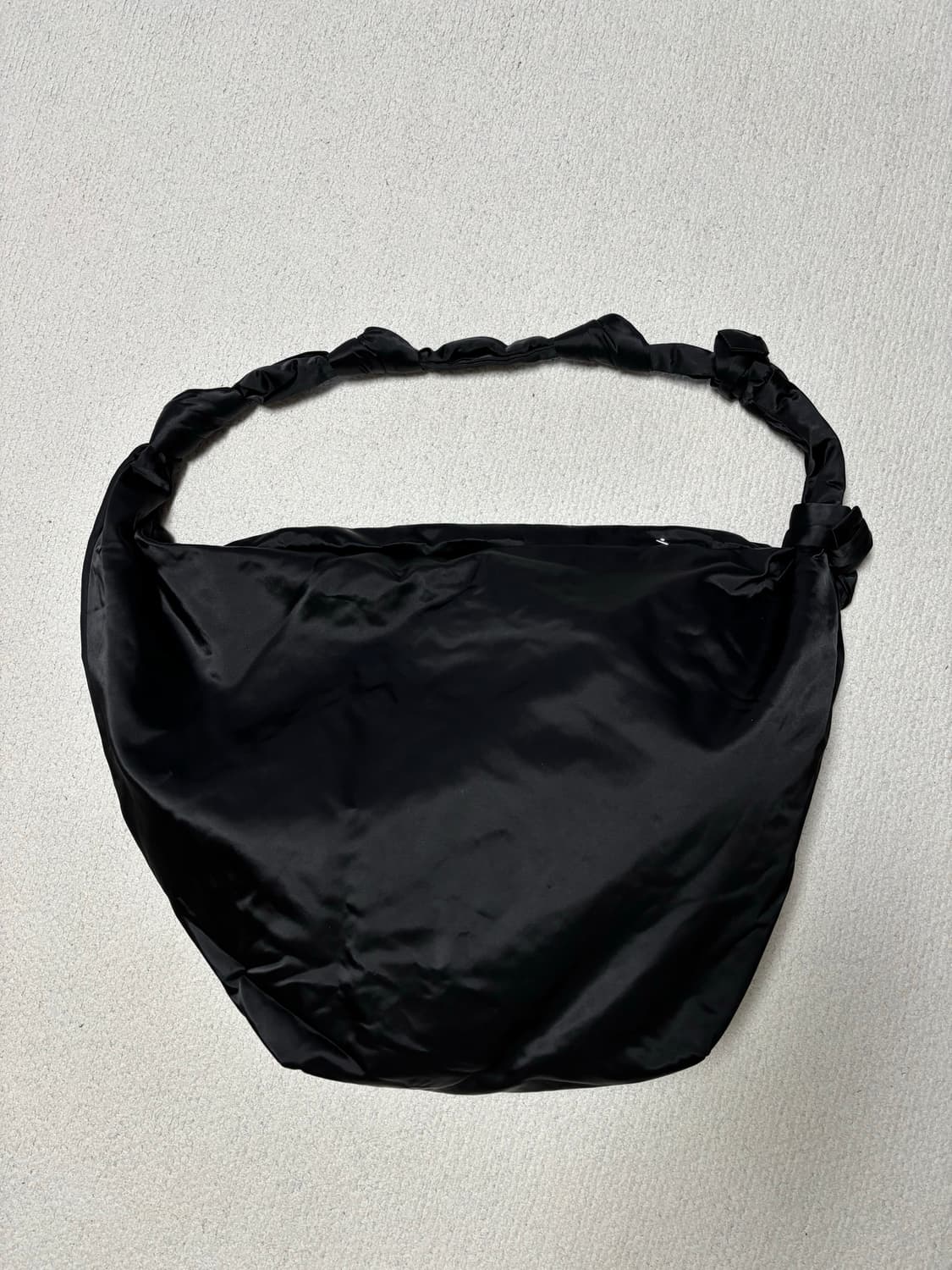 Cos 코스 나일론 히치 오버사이즈 크로스바디백 블랙 상품이미지2