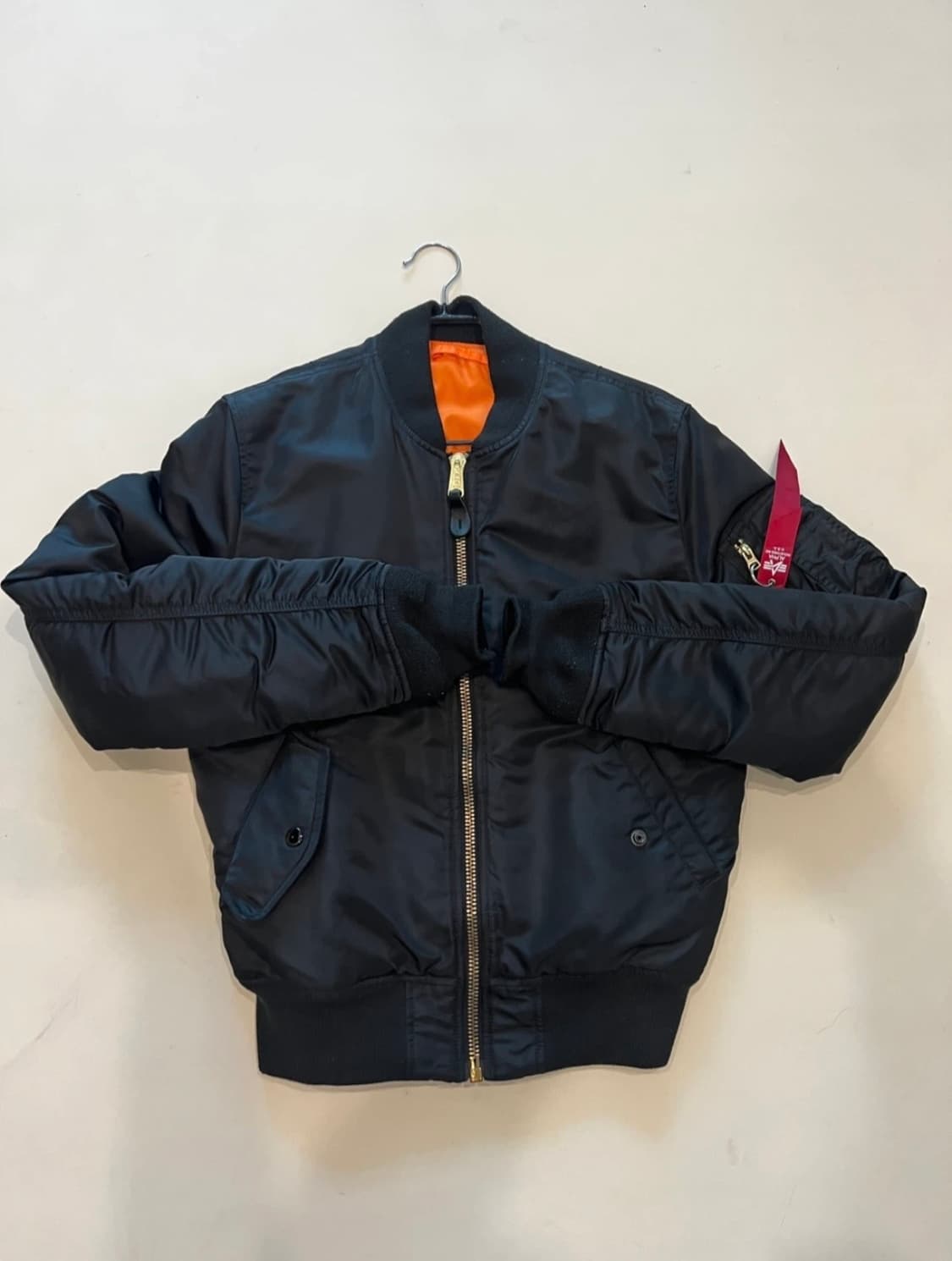 알파인더스트리 슬림핏 ma1 상품이미지1