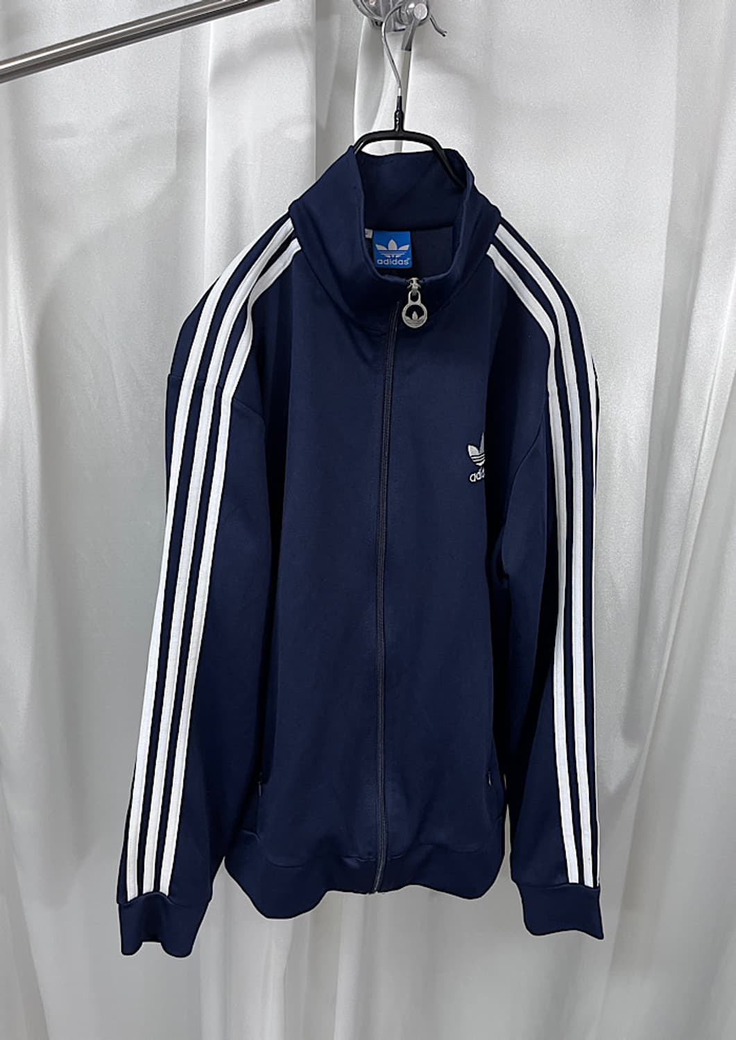 adidas  상품이미지1