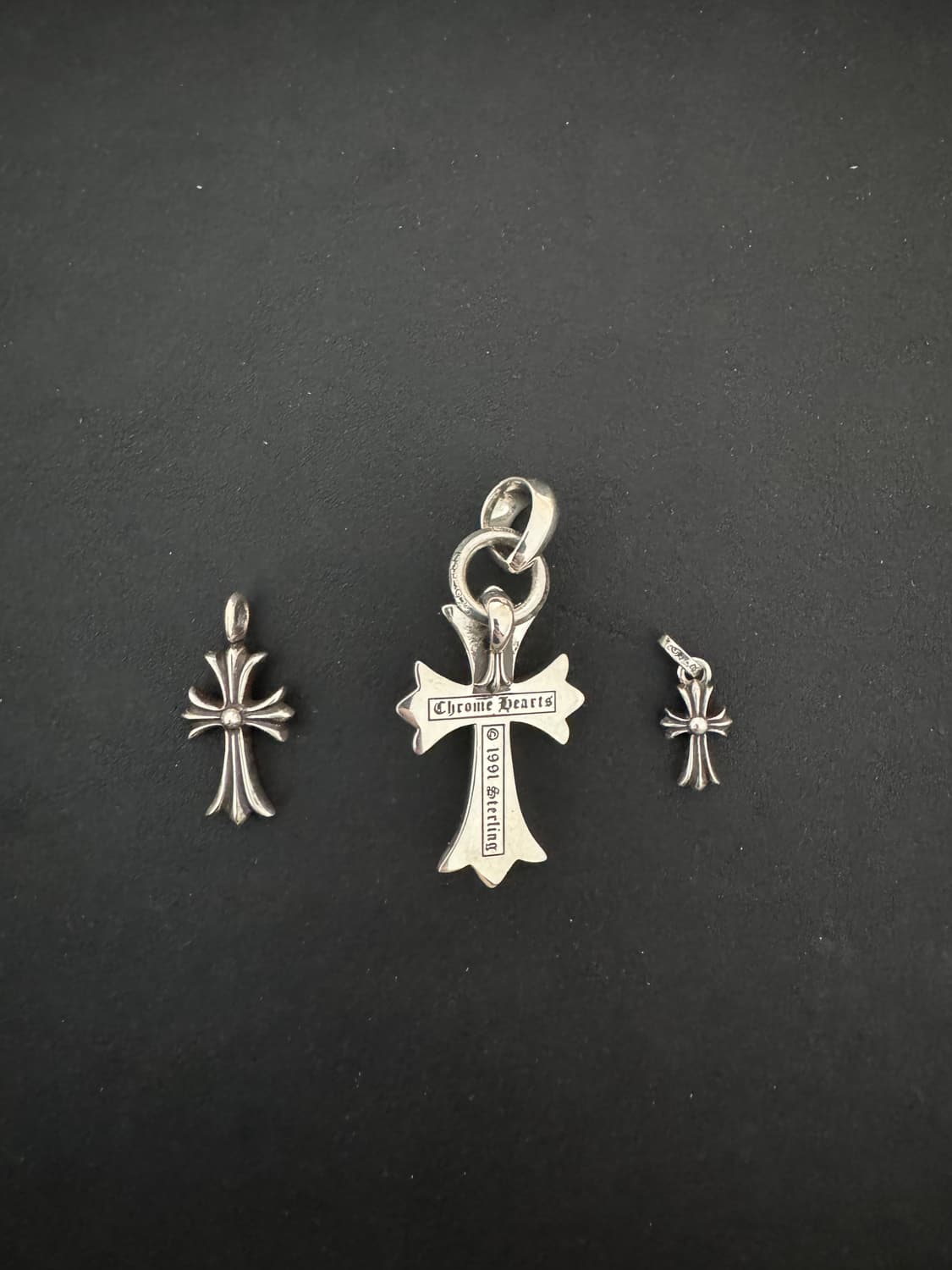 크롬하츠 펜던트 스몰 크로스 위드 베일 상품이미지2