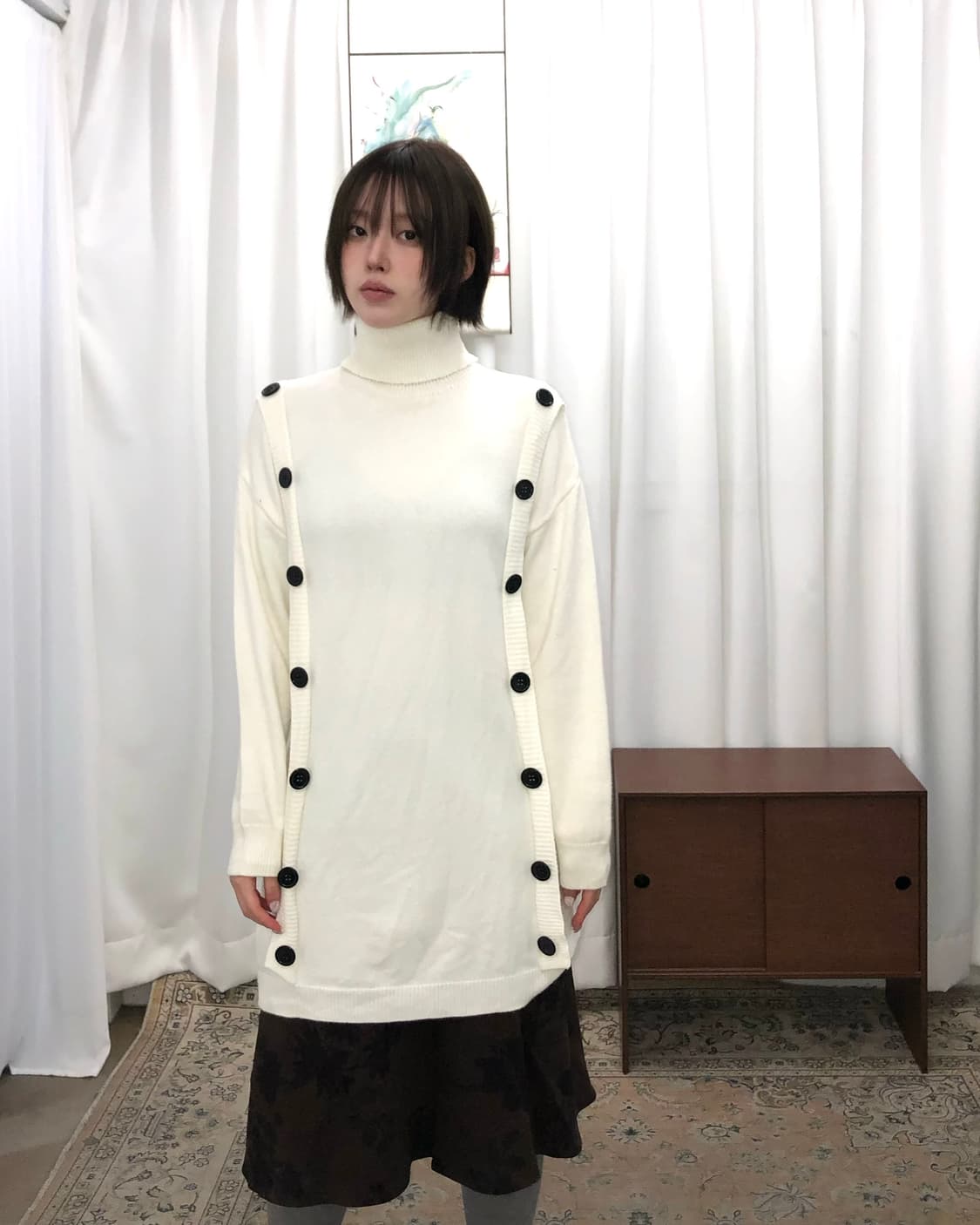 아이보리 버튼 하이넥 니트 상품이미지2