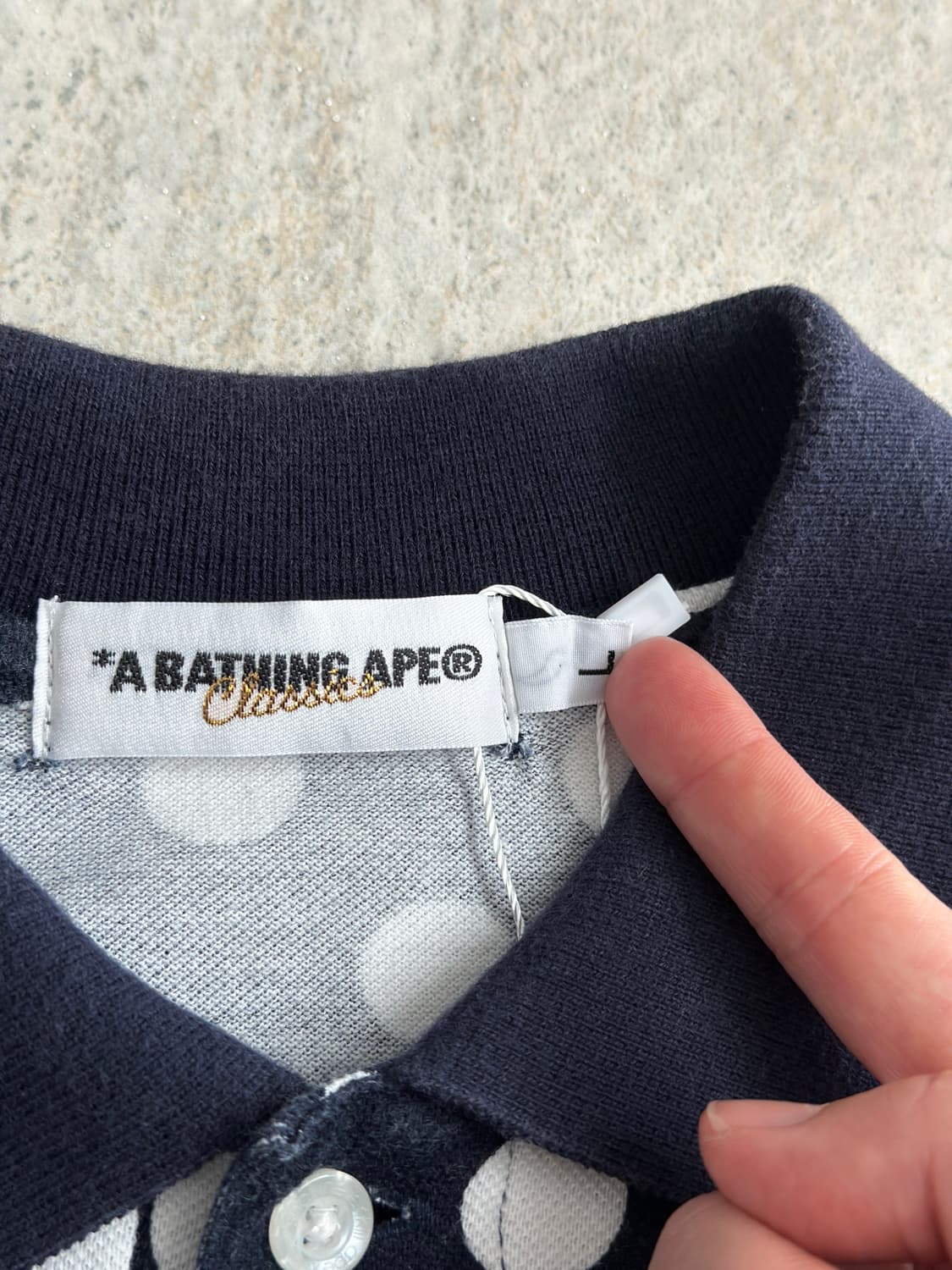 베이프 네이비 도트 카라티셔츠  상품이미지8