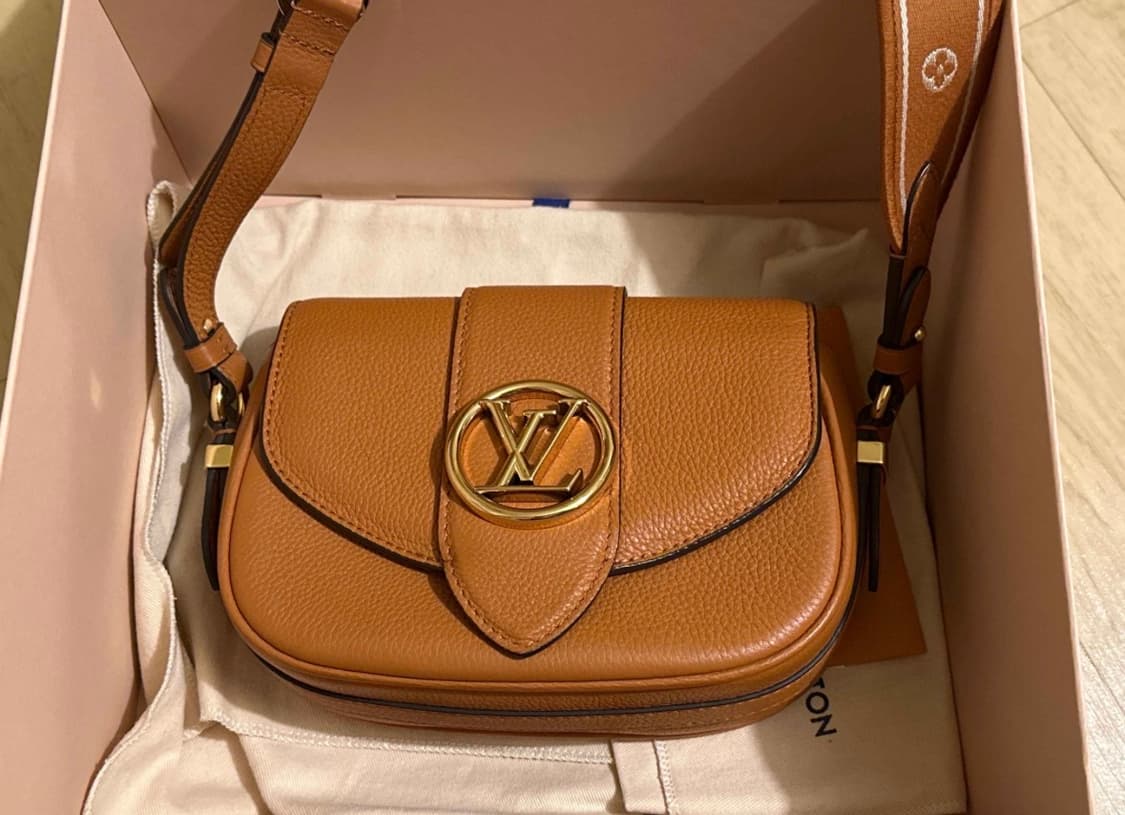 루이비통 퐁네프 소프트 크로스백 pm 상품이미지6