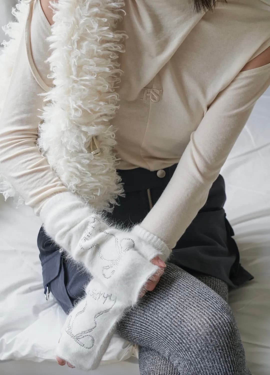 더블힙스 리본 앙고라 암워머 상품이미지2