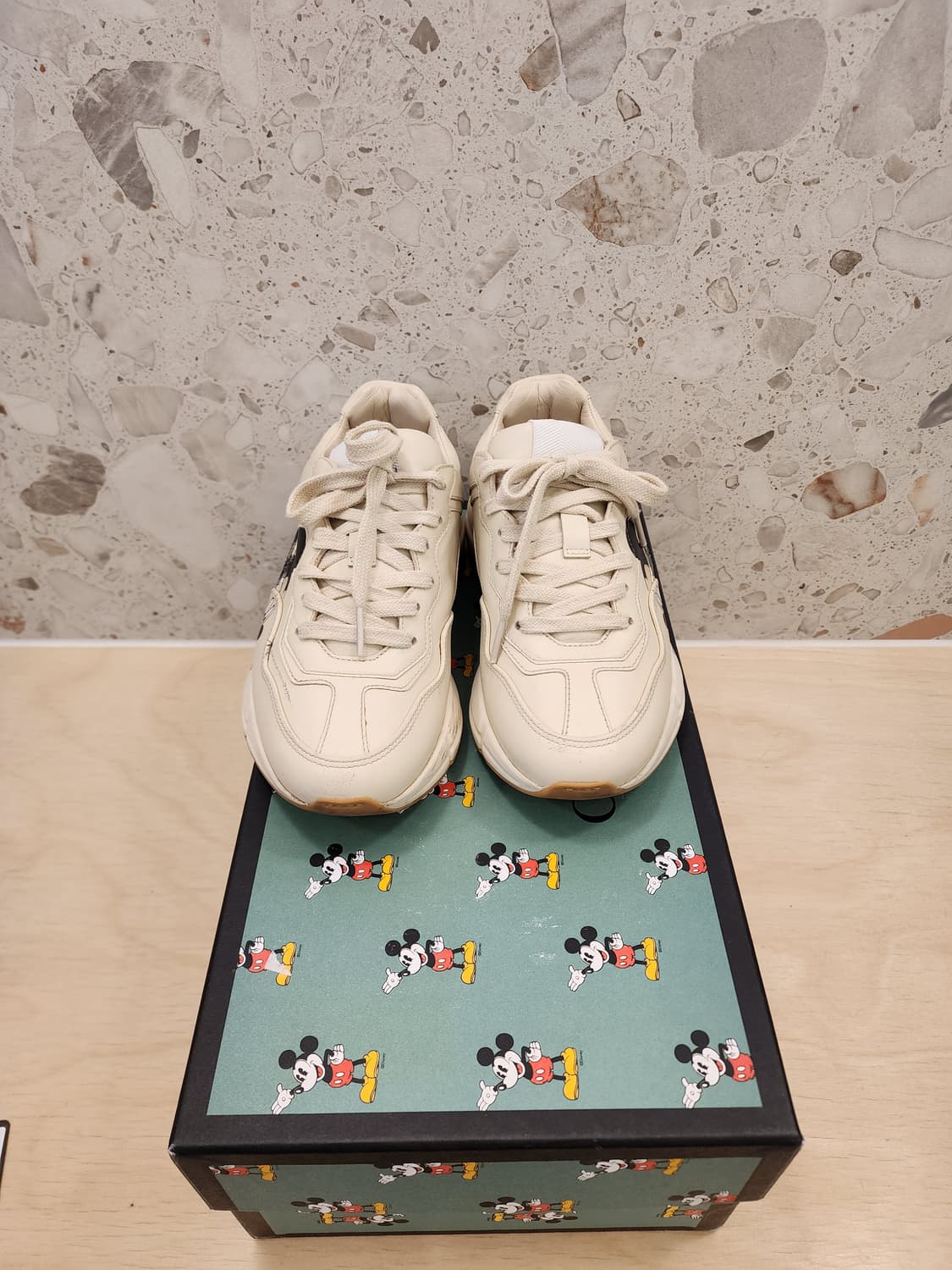 구찌 X 디즈니 라이톤 여성 스니커즈 602049 34 1/2 상품이미지1