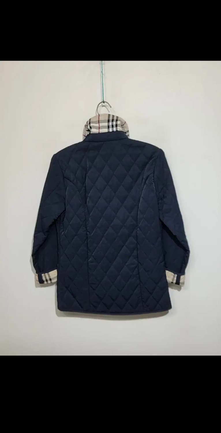 (S) 버버리 퀼팅자켓 네이비 누빔점퍼 안감 노바체크  상품이미지9