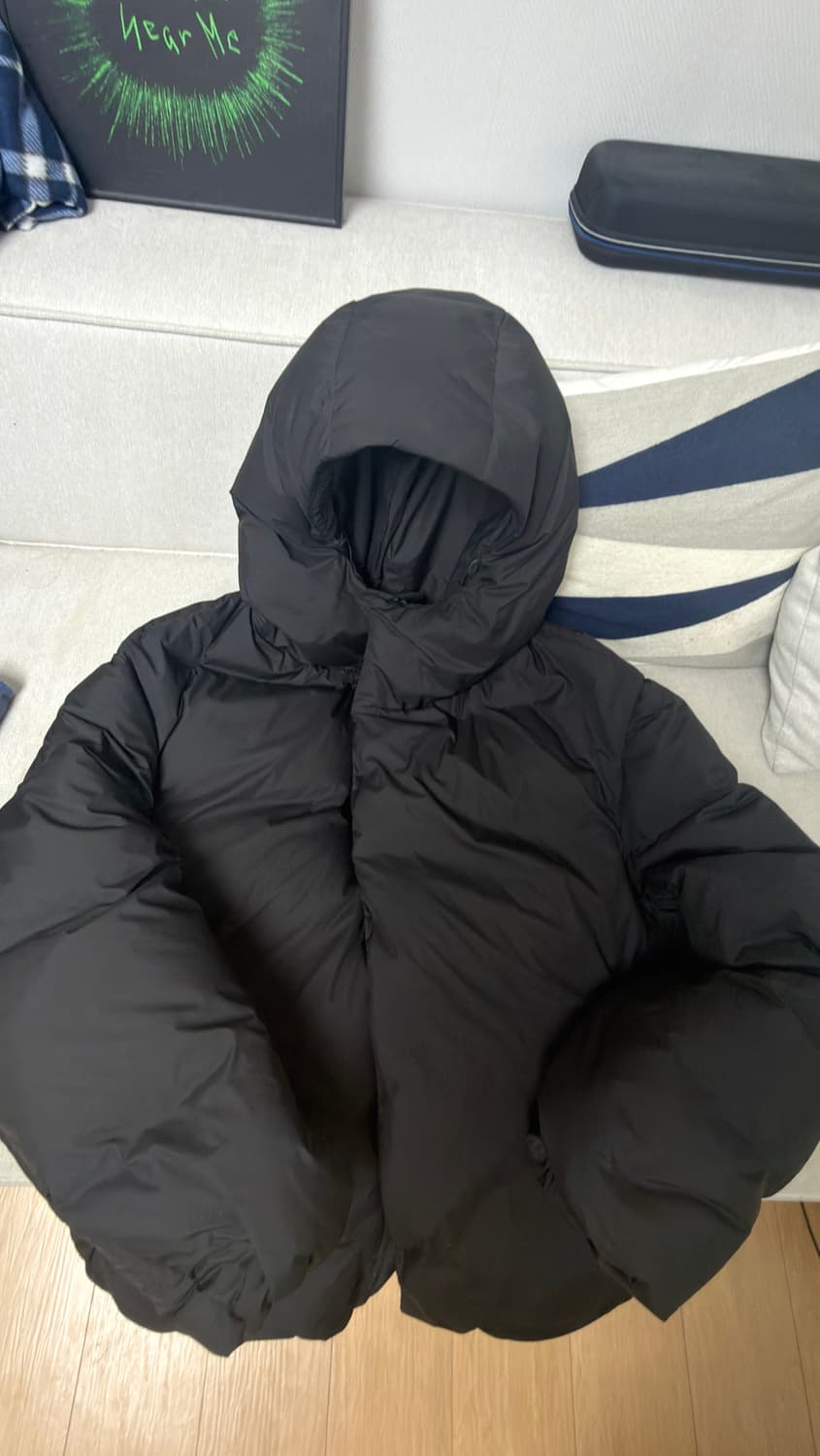 아모멘토 24fw 후디드 다운 푸퍼 / 블랙 / M 상품이미지3